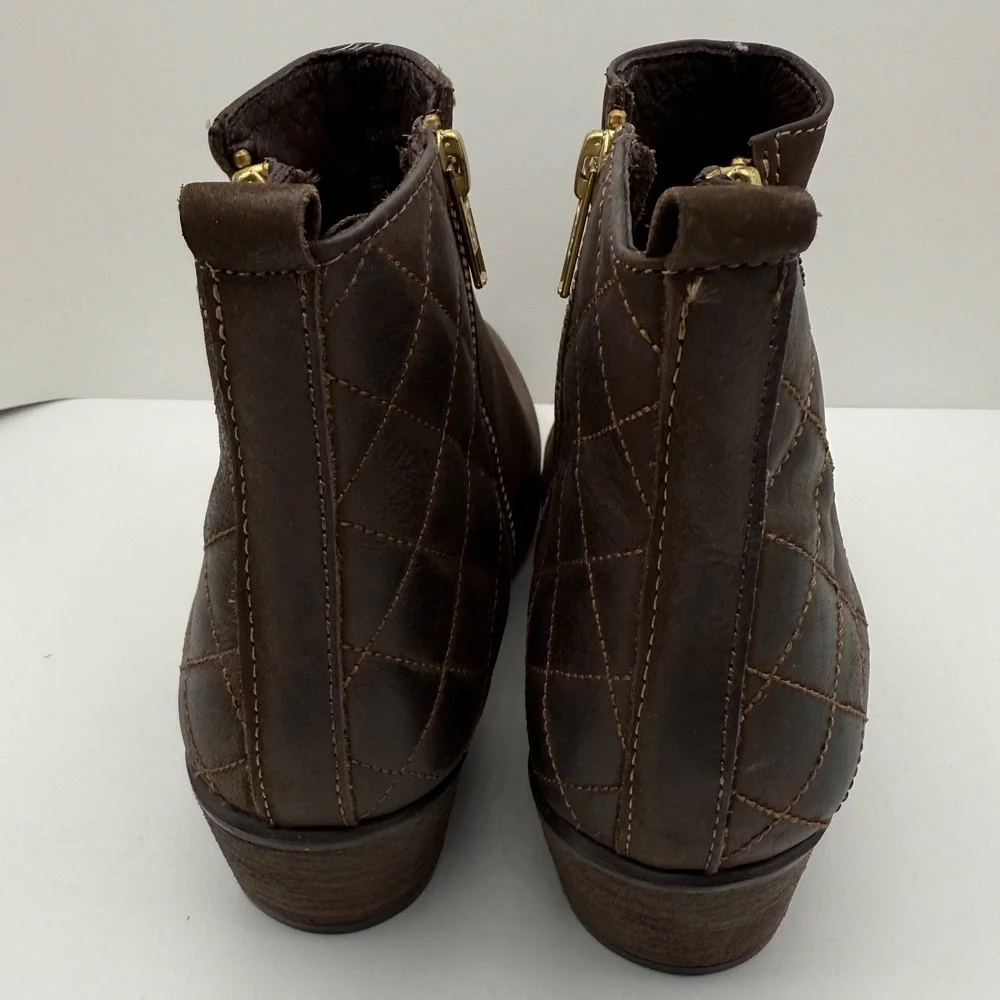 Steve Madden Brown Suede Quilted Zip Ankle Boots Women's Size 8 Casual Low‎ Heel